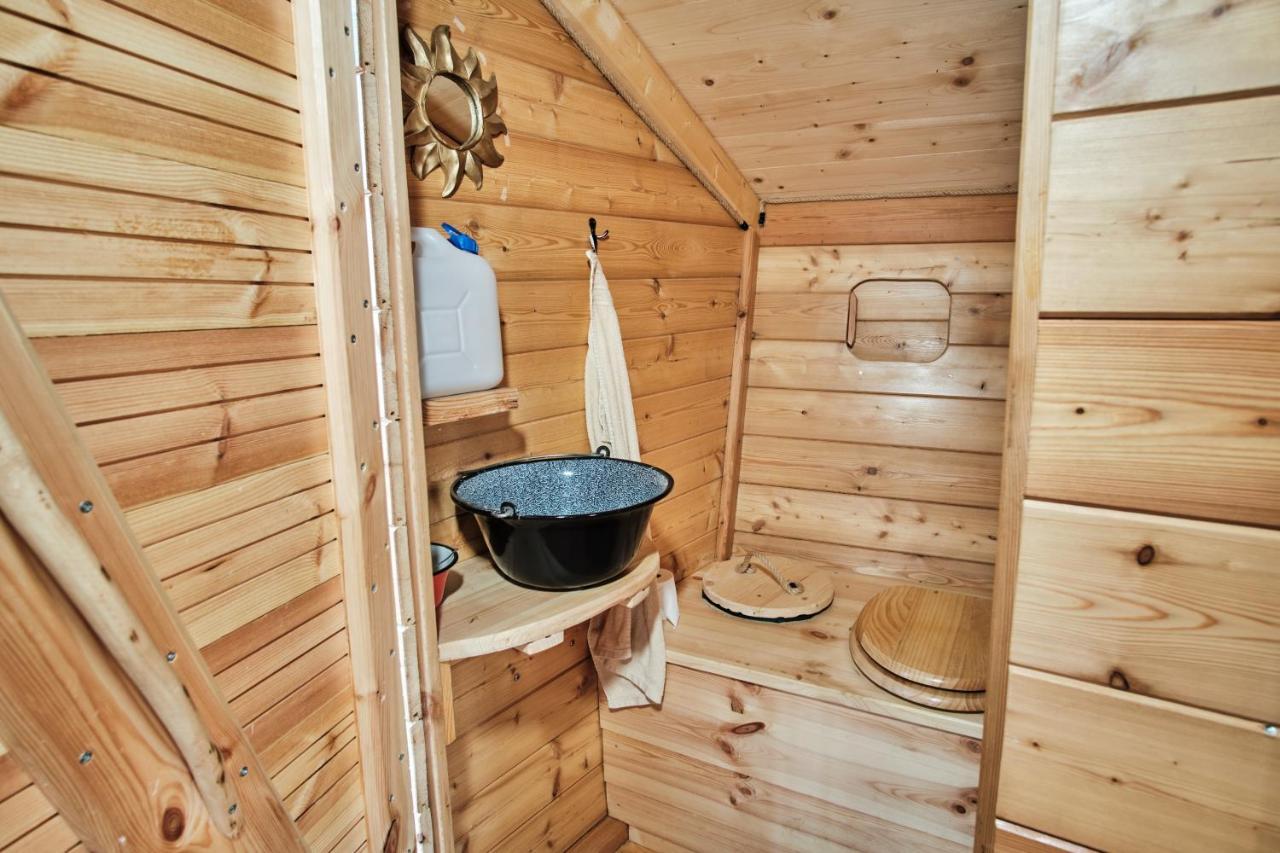 Vila Treehouse Křemílek Jesenice  Exteriér fotografie
