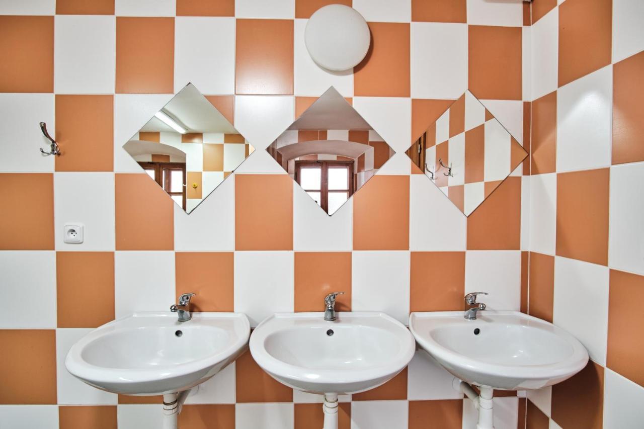 Vila Treehouse Křemílek Jesenice  Exteriér fotografie